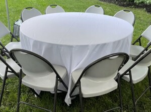 Round Table for 8 People