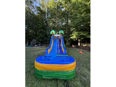 18ft Tropical Wave Waterslide in Colonial Heights