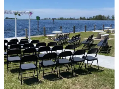 Black Chairs in Springhills