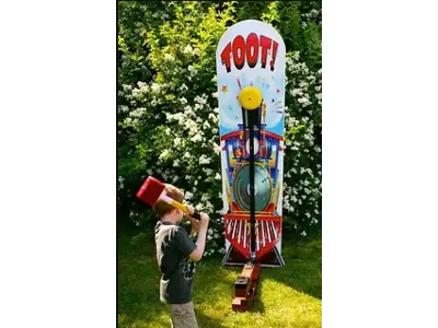 Mini High Striker in West Orange
