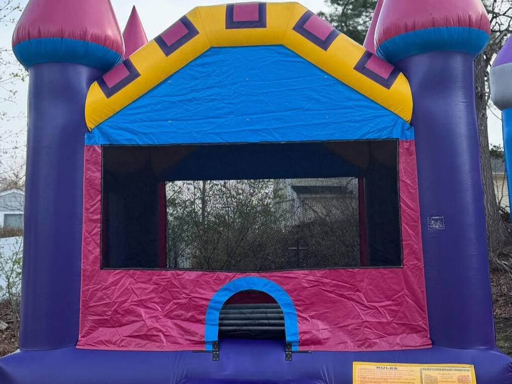 Bounce House Pink 13x13