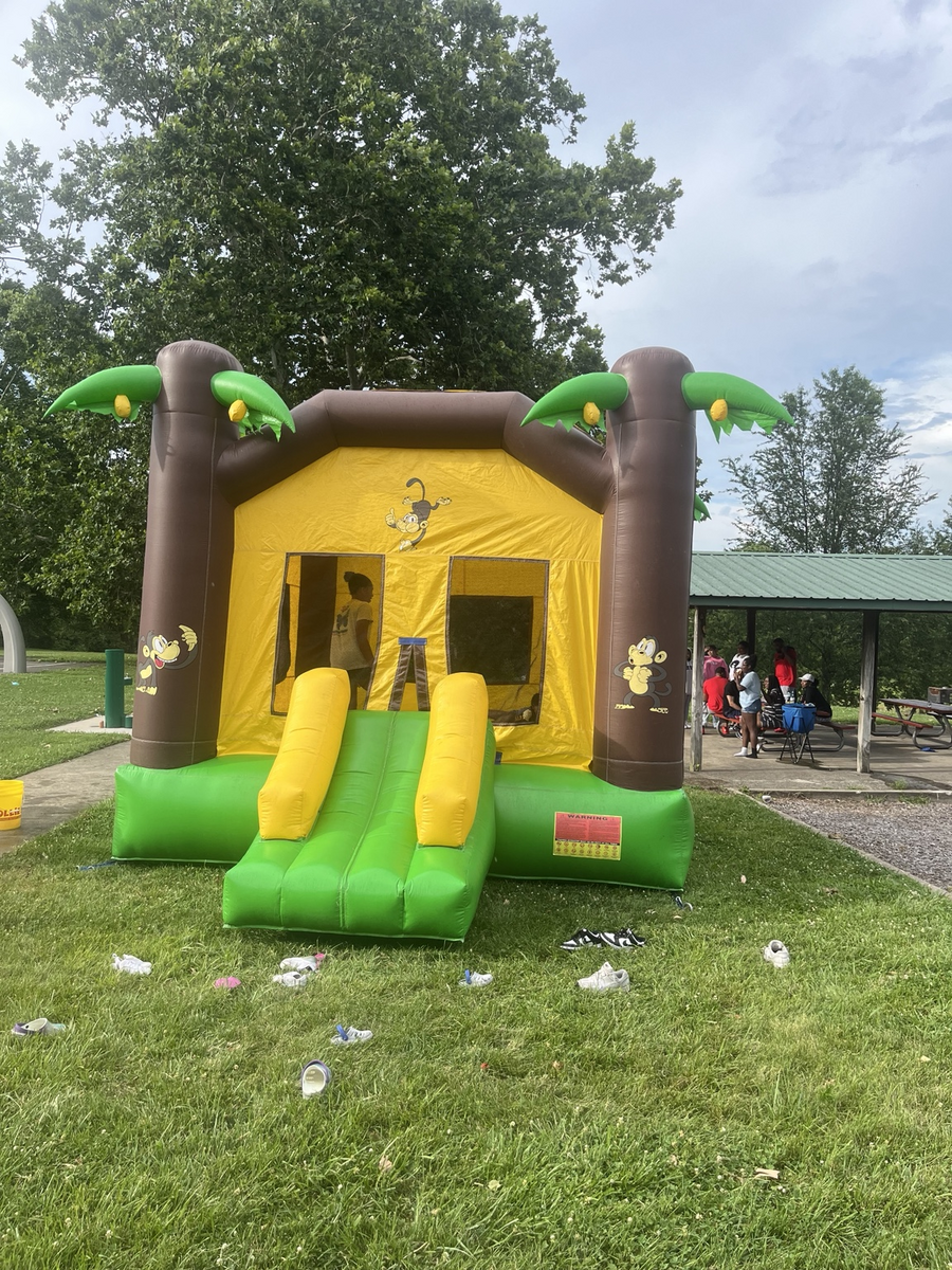 13'x13' Bounce House Monkey Jump in Frankfort