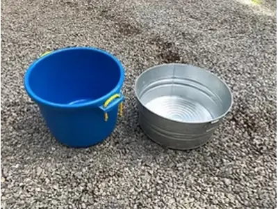 Metal Keg Tub in Vernon