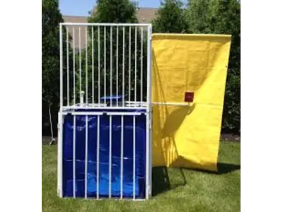 Get Dunked! in New Castle