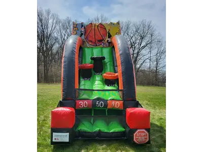 Hoop Zone in Warren