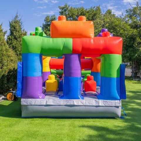 20' Block Party Obstacle Course in Nashville