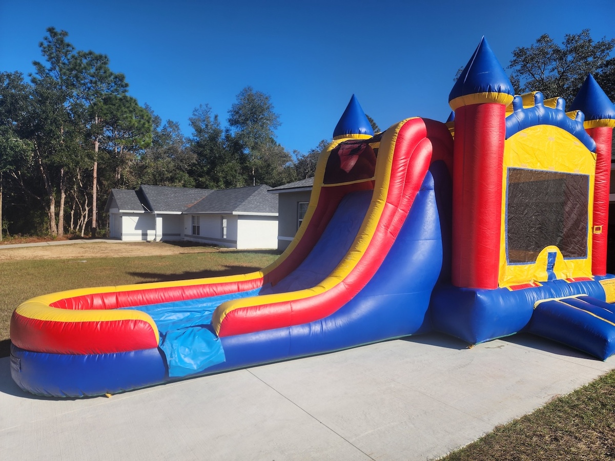 Castle Combo with Splash pad
