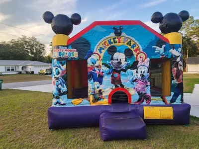Micky and Friends Bouncer