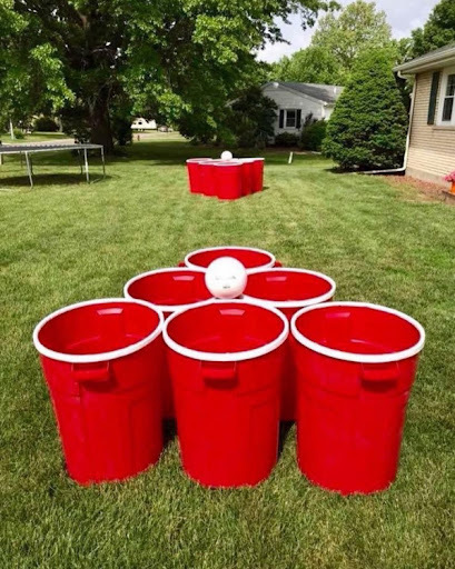Giant Cup Pong