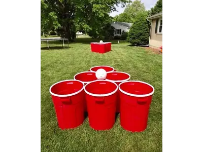 Giant Cup Pong