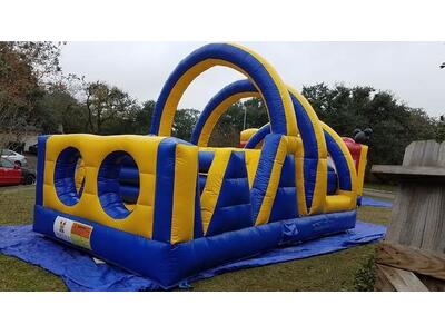 Yellow Obstacle Course 20 ft w