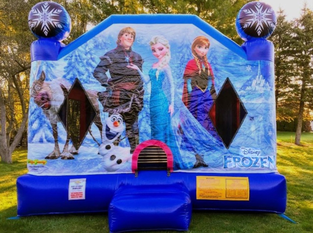 Frozen Bounce House in Sewell