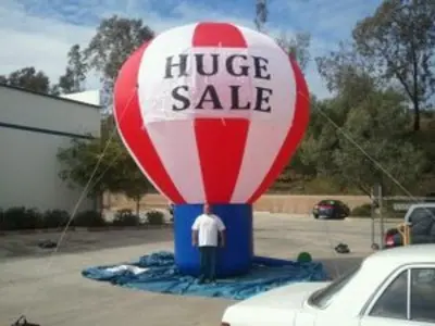Giant Balloon in La Mesa