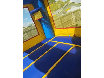 Balloon Bounce House