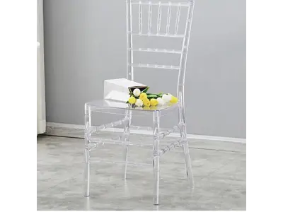 Chiavari Chairs Clear in Conway