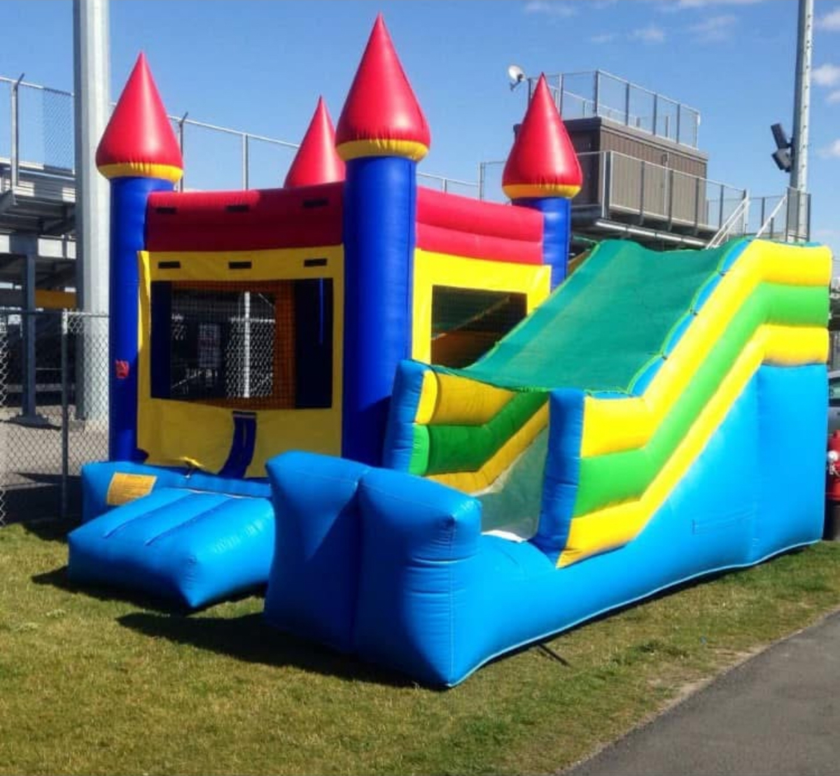 Castle Bounce and Slide Max Weight 180 Per Rider in Declo