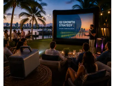 Movie Projector Indoor/Outdoor in Stuart