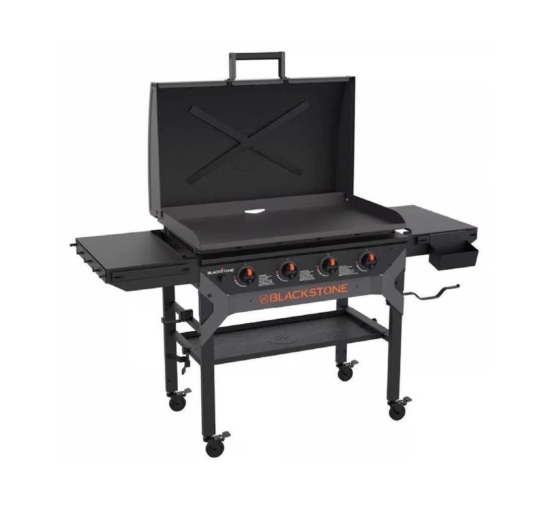 36" Blackstone griddle W/Fuel in Georgetown