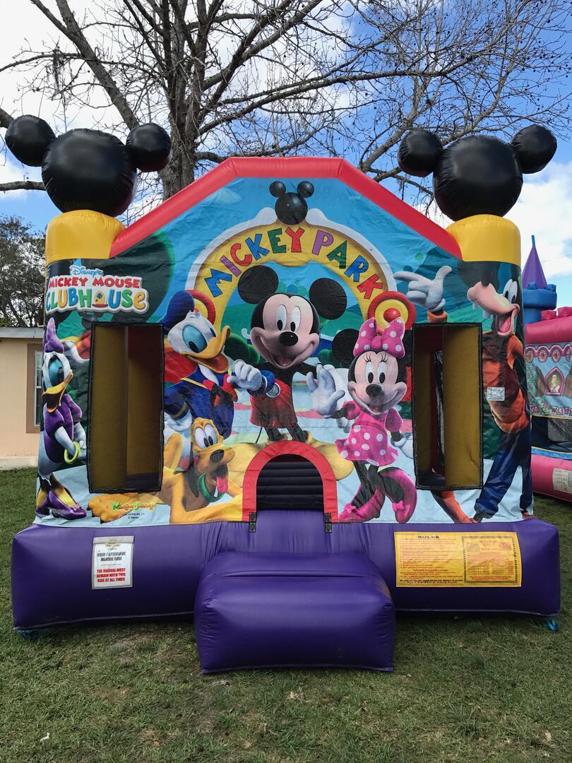 Mickey Park Bounce House in Windermere