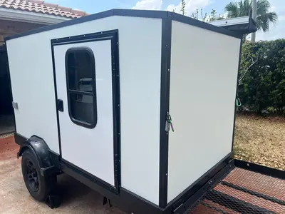 "The Pour House" Glamping 4 Tap Mobile Bar Experience in Port Saint Lucie