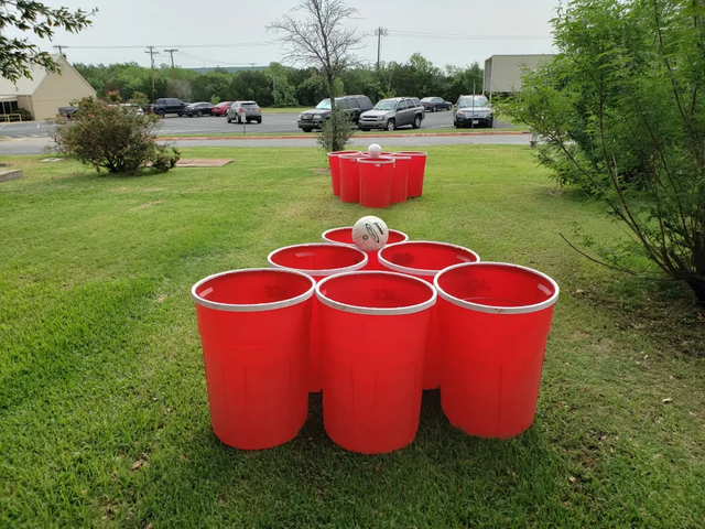 Yard Pong in Taylor