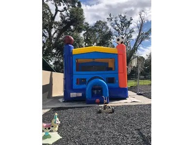 Plus Sport Bounce House #205+ in winter garden