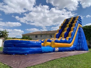 22ft Arctic Water Slide