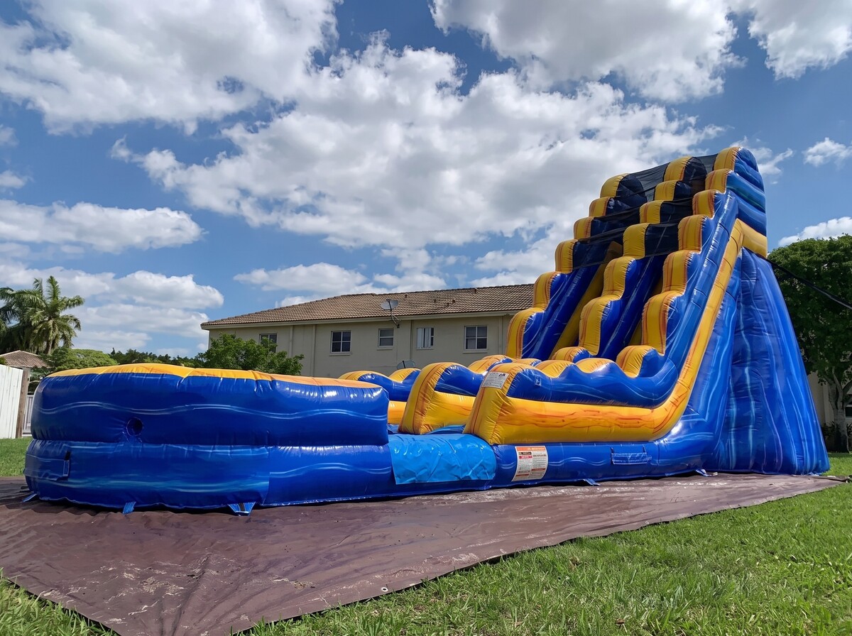 22ft Arctic Water Slide in Buckeye