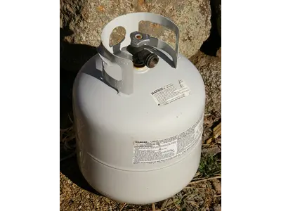 Propane tanks in Succasunna