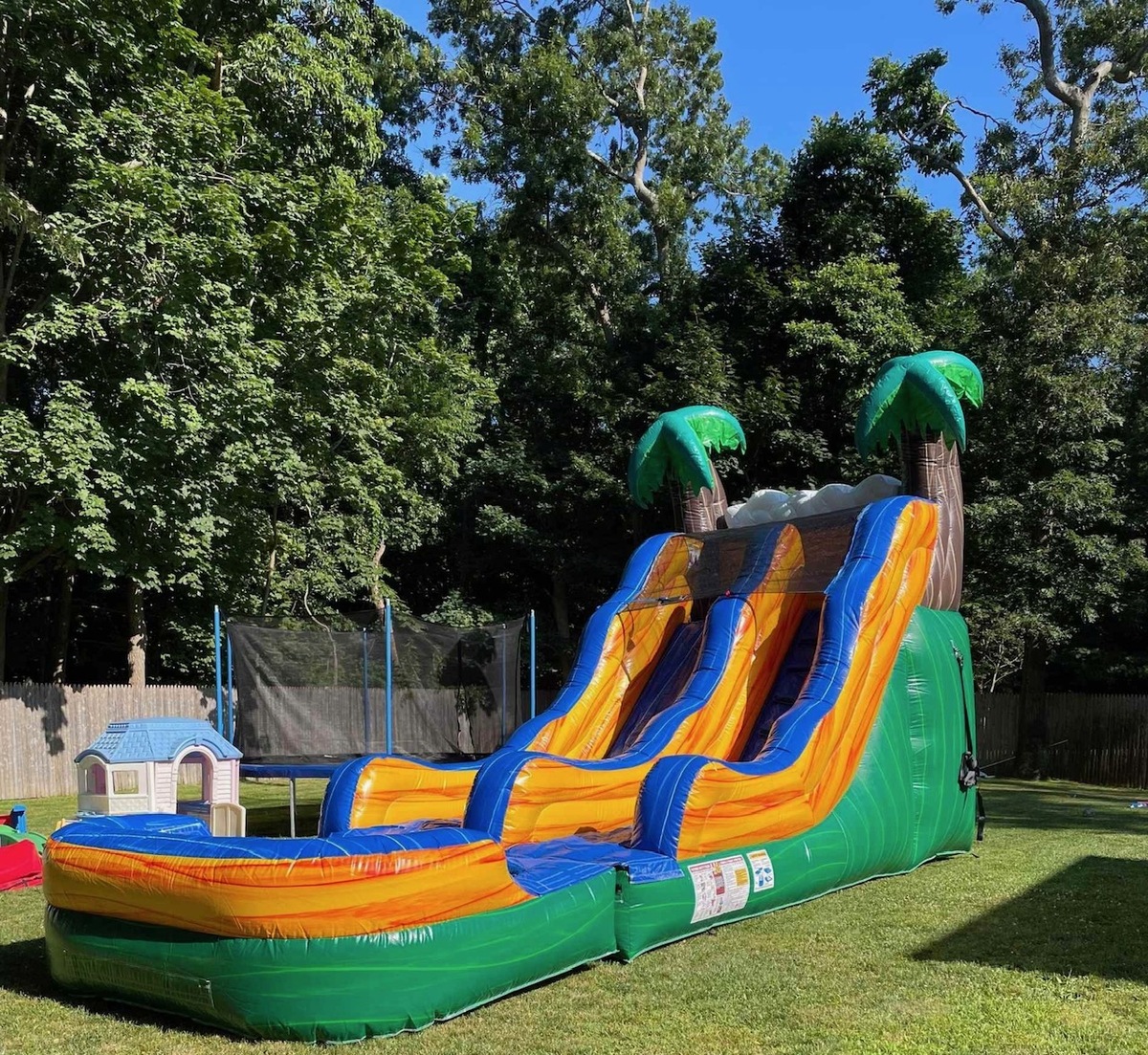 18ft Tropical Wave Waterslide in Colonial Heights