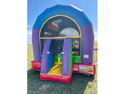 Wacky Arched Bounce House