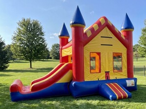 15 x 22 Bouncy Castle with a Slide