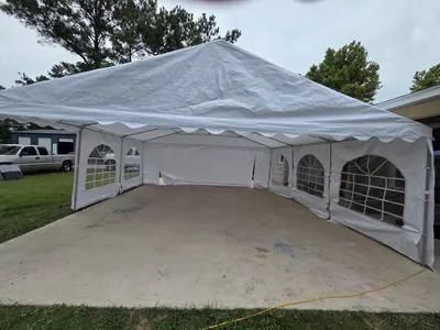 20 x 20 Tent in Ocean Isle Beach