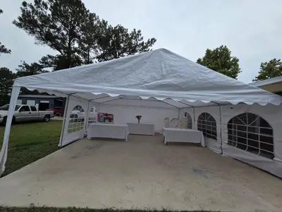 20 x 20 Tent in Ocean Isle Beach